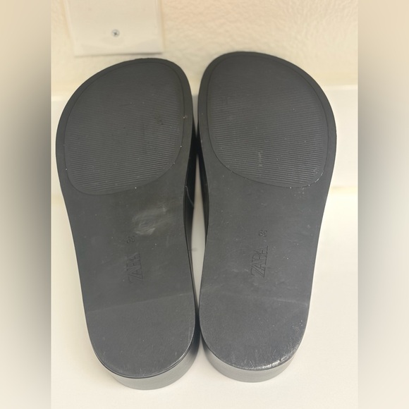 ZARA black Faux Leather Puffer Strappy Platform Slides Sandals size EU 39 - Picture 9 of 13